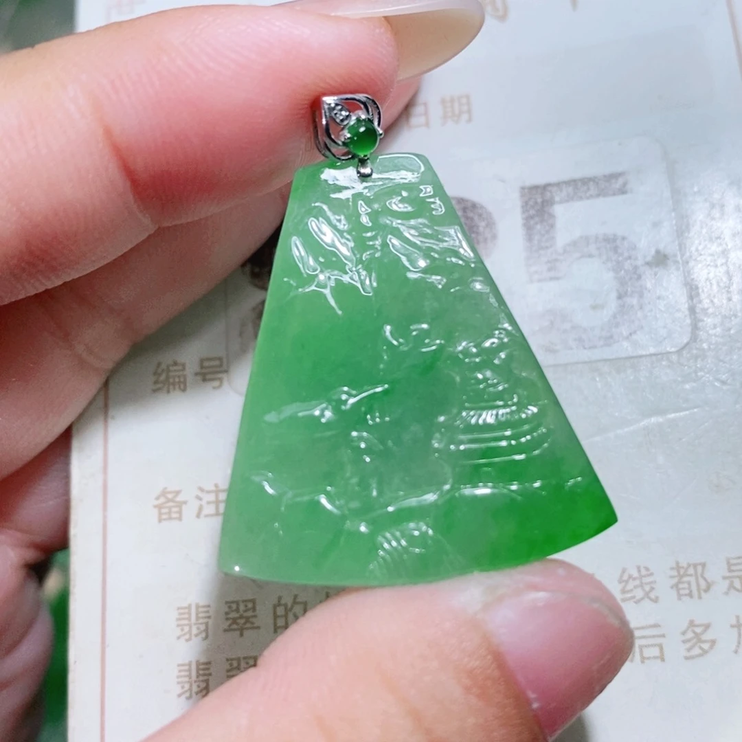 【闪购商品】未镶嵌挂件翡翠裸石
