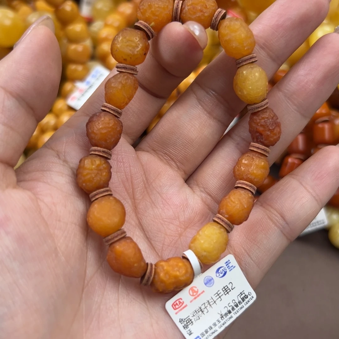 琥珀未镶嵌珠宝奇石