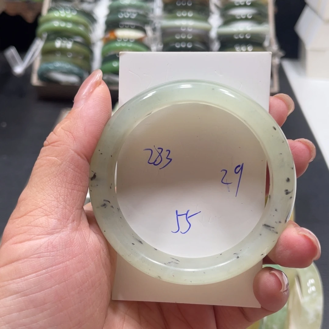 未镶嵌蛇纹石玉手镯