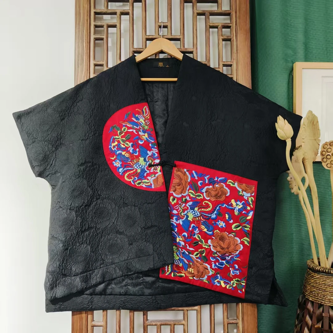 棉（LS356-3）凤徕兮私人定黑色提花底红底凤凰刺绣拼接一字扣棉服