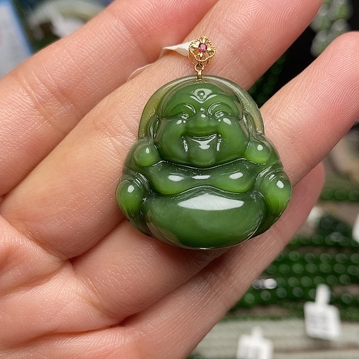 和田玉18K金镶嵌颈饰