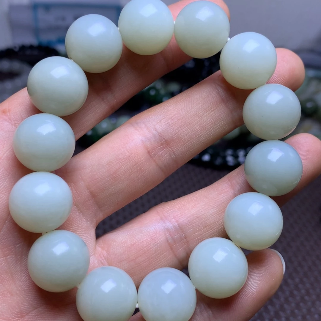 未镶嵌手串和田玉