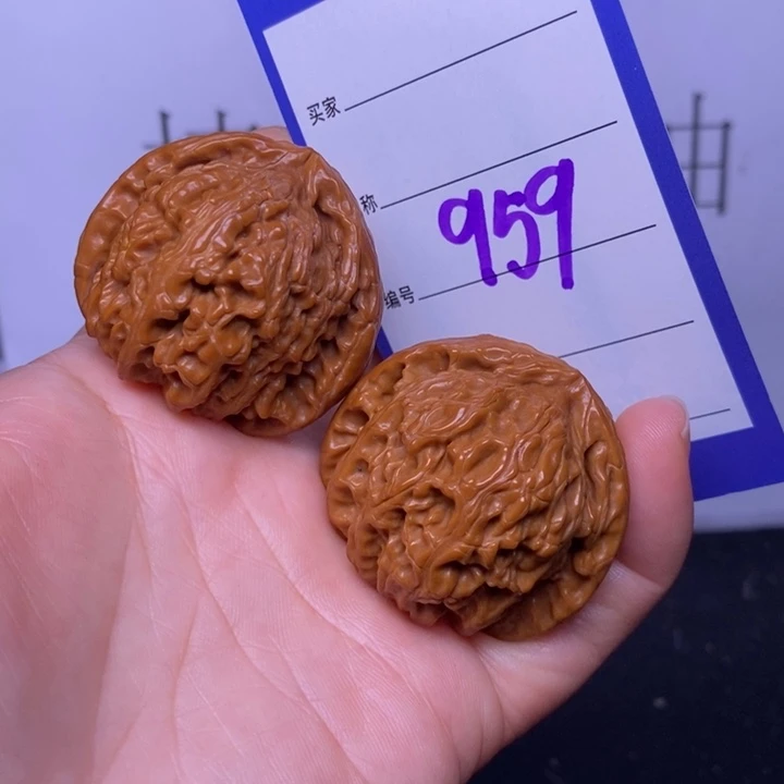 把件文玩核桃959/40白狮子练手