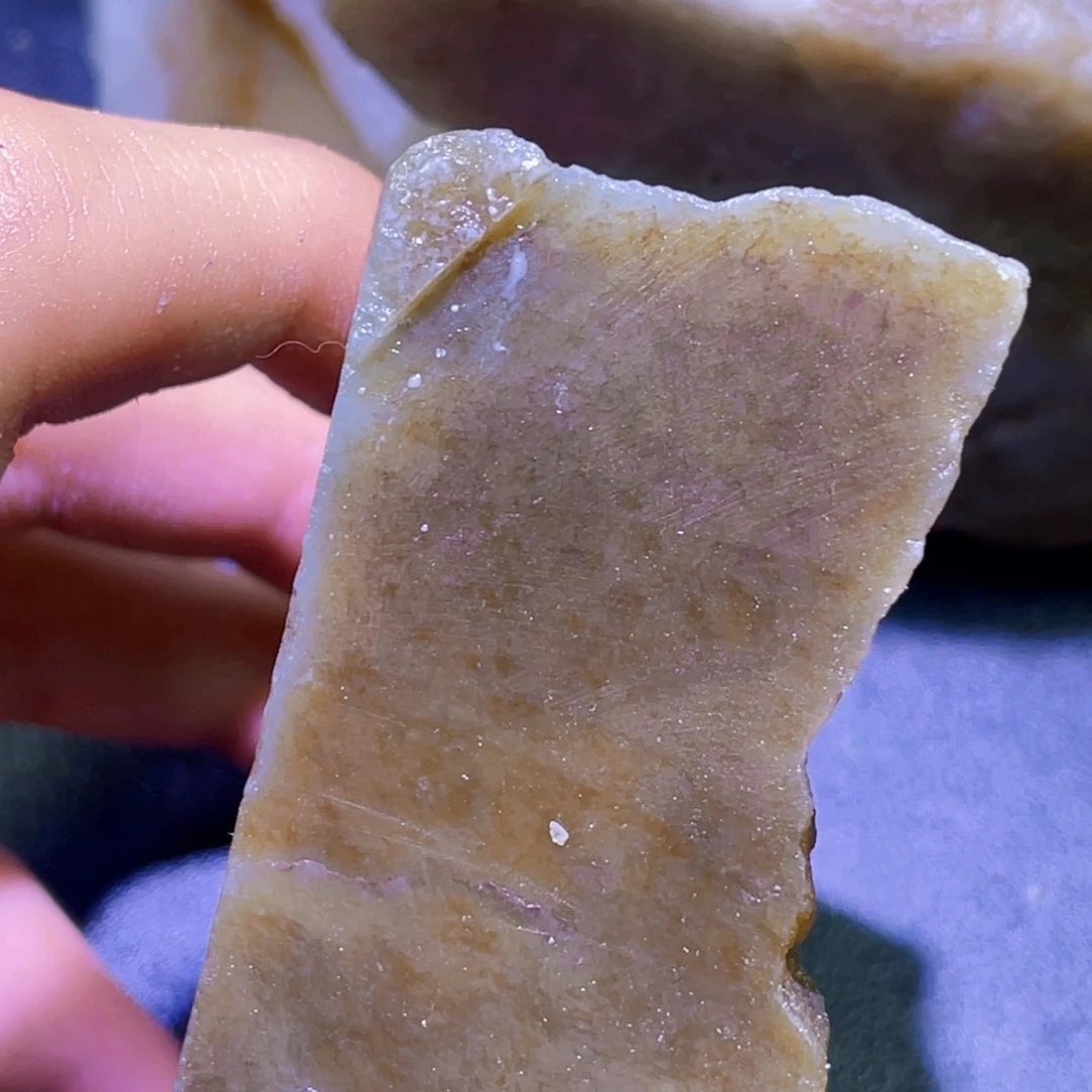 未镶嵌和田玉珠宝半成品