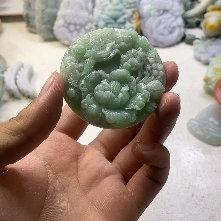 定制翡翠未镶嵌天然翡翠