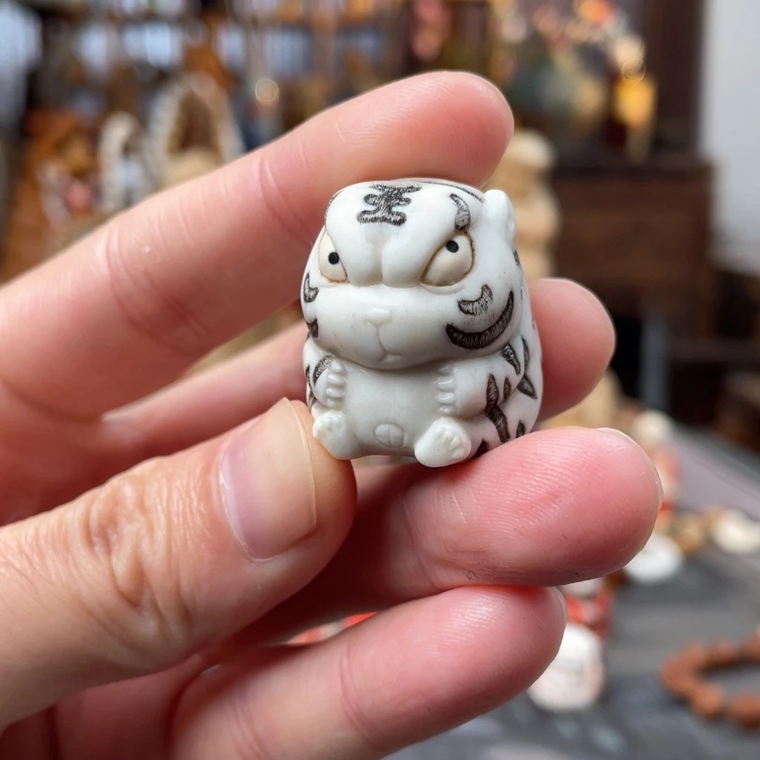鬼****木方颜竹木艺术把件