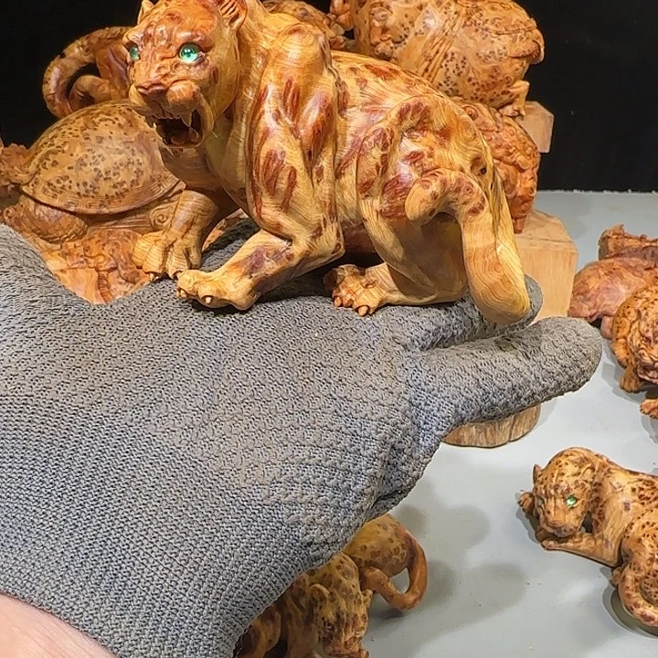 逆***央柏木太行崖柏豹孑