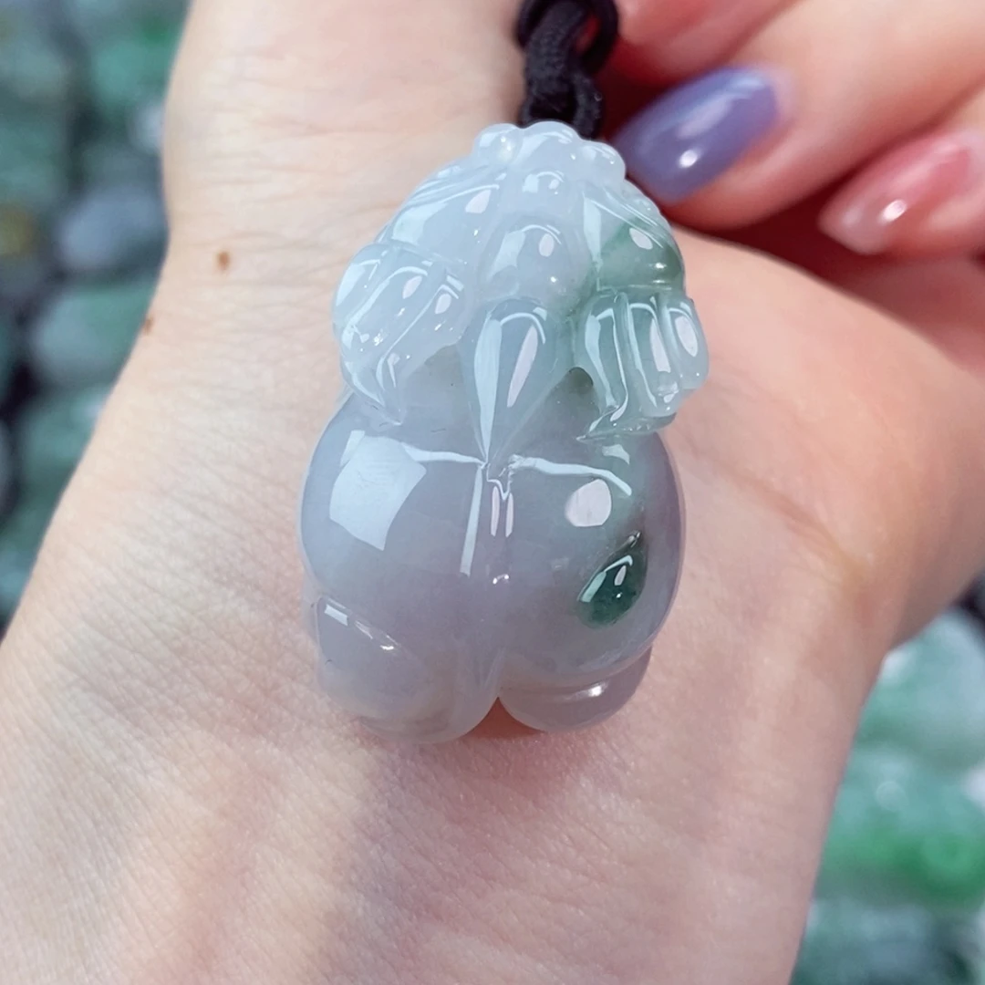 颈饰未镶嵌翡翠天然