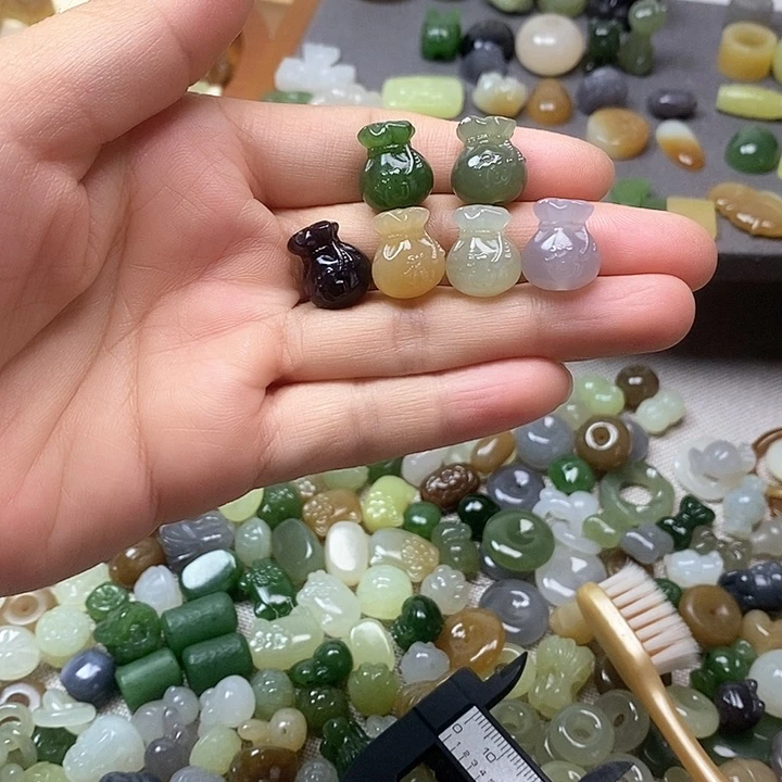 未镶嵌和田玉挂件福袋128一个多样性发其一