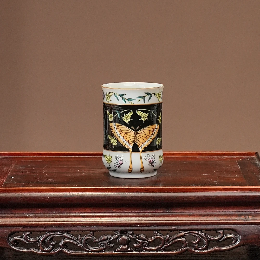 雅同集丨雅同集-黑地粉彩蝴蝶握手杯 80ML 景德镇陶瓷