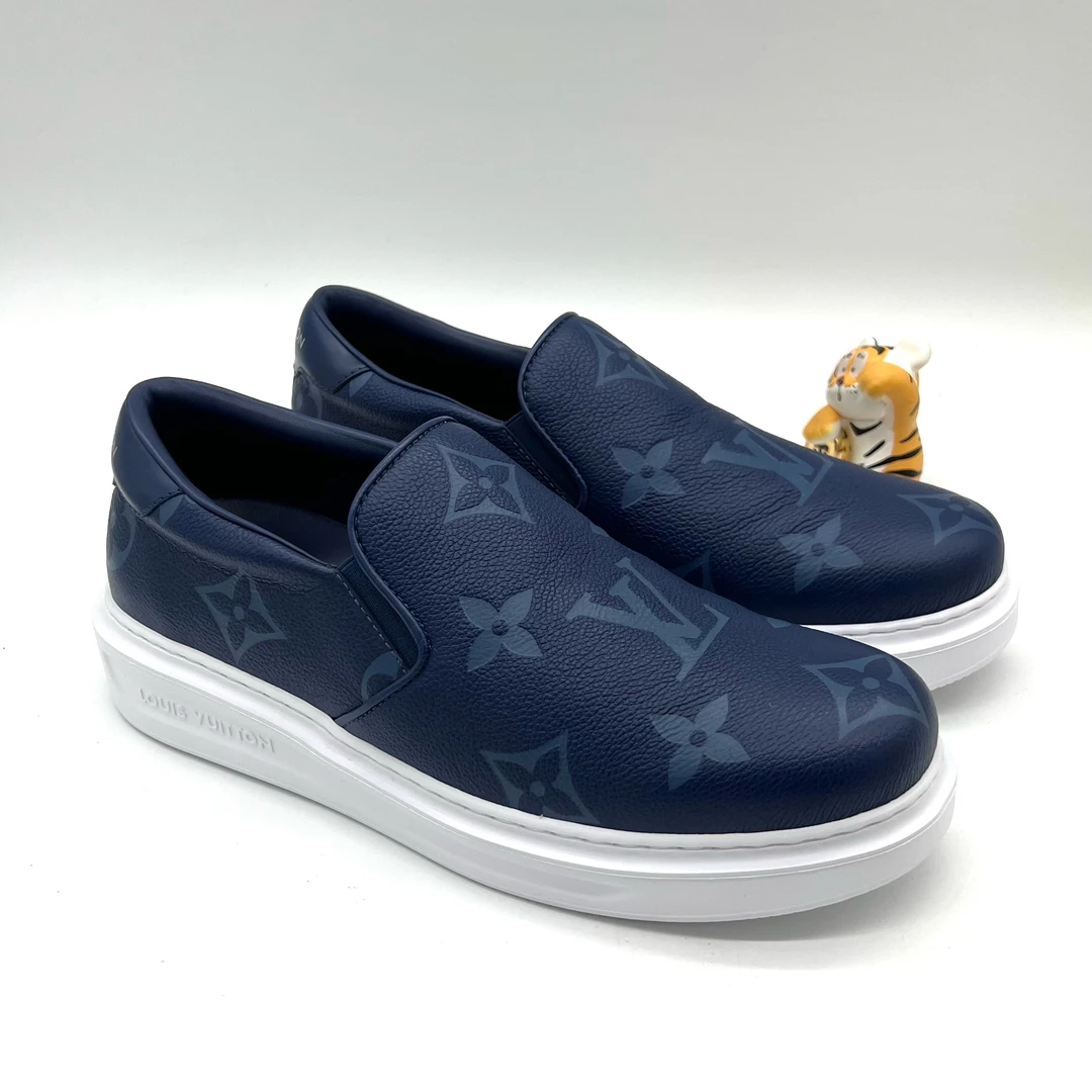 未使用 LouisVuitton/路易威登 蓝色老花lv厚底一脚蹬松糕鞋 41码