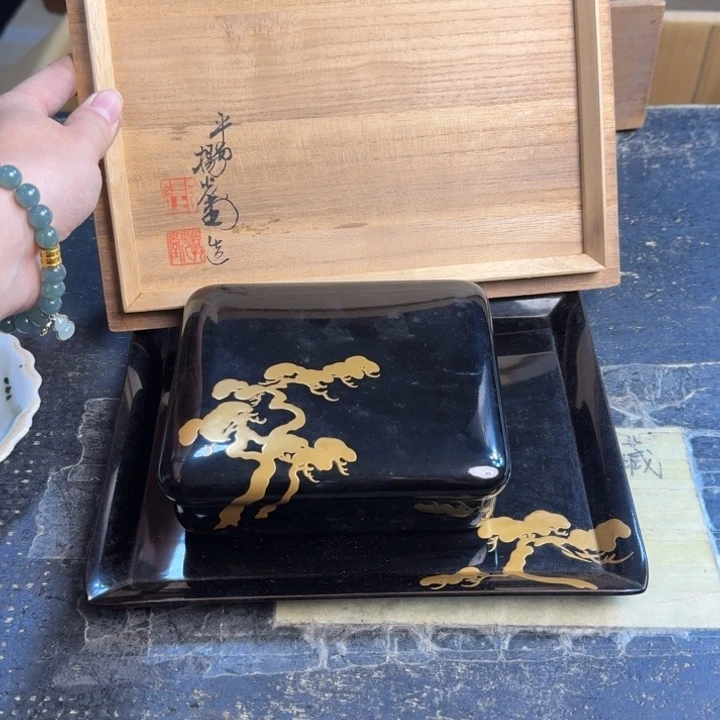 瓷片有划痕……哈哈哈哈哈哈