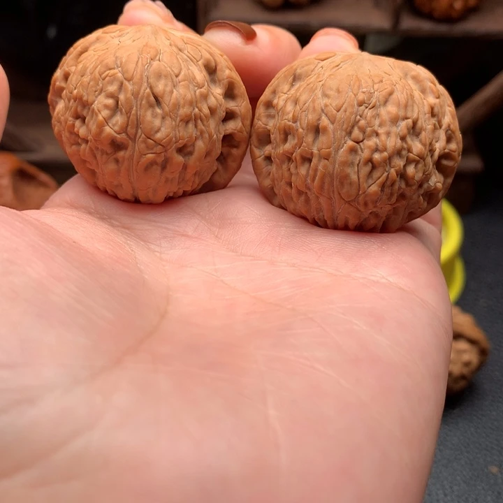 文玩核桃吊坠泥鳅背39