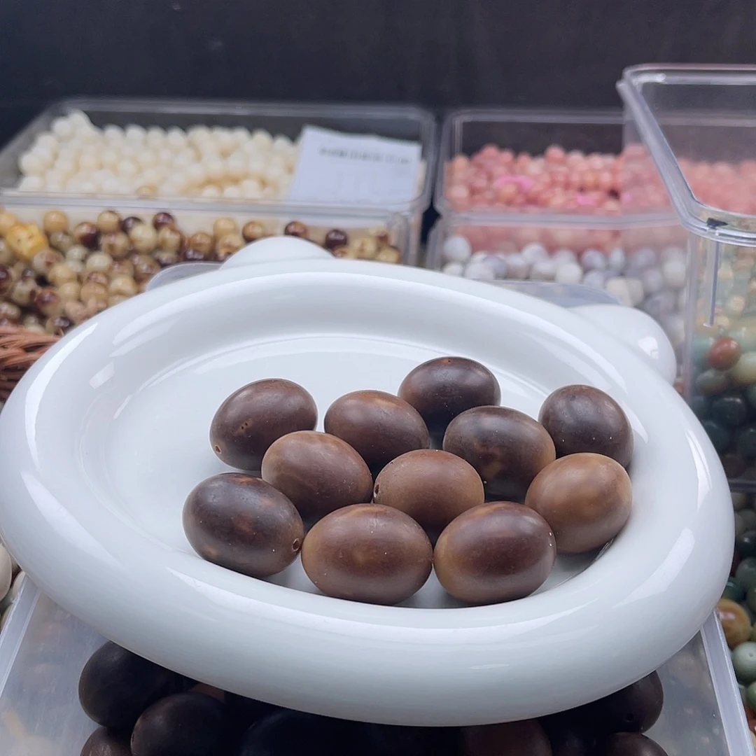 白玉菩提吊坠风**阻w q24-28mm/11颗