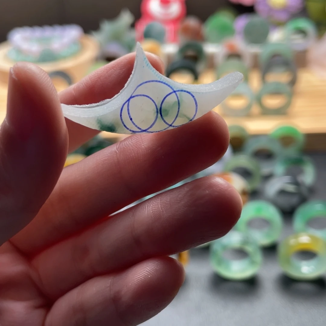 定制翡翠未镶嵌翡翠