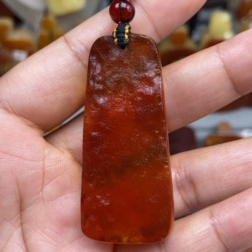 【闪购商品】琥珀颈饰未镶嵌