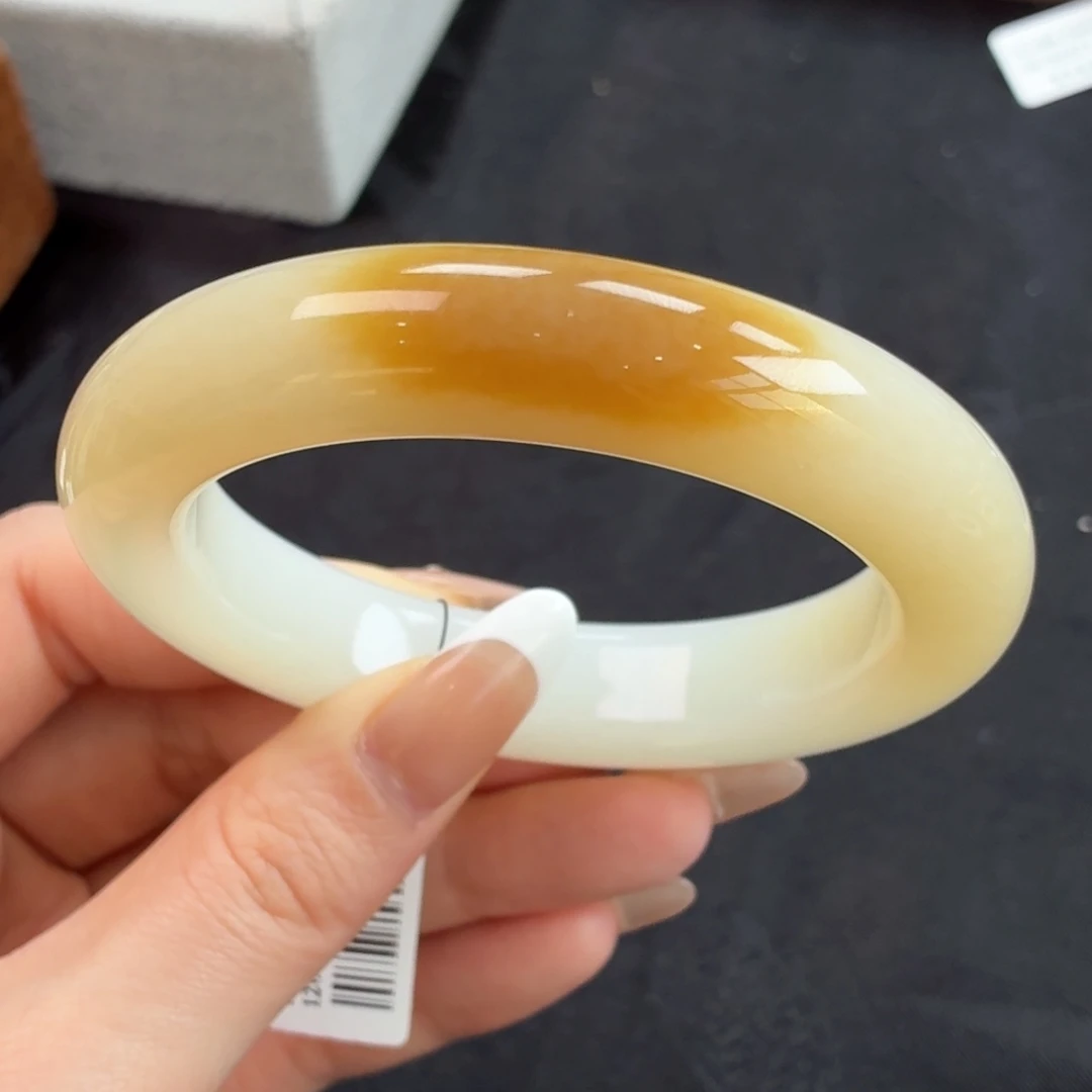 和田玉未镶嵌手镯一口糖毕业底子细糯25