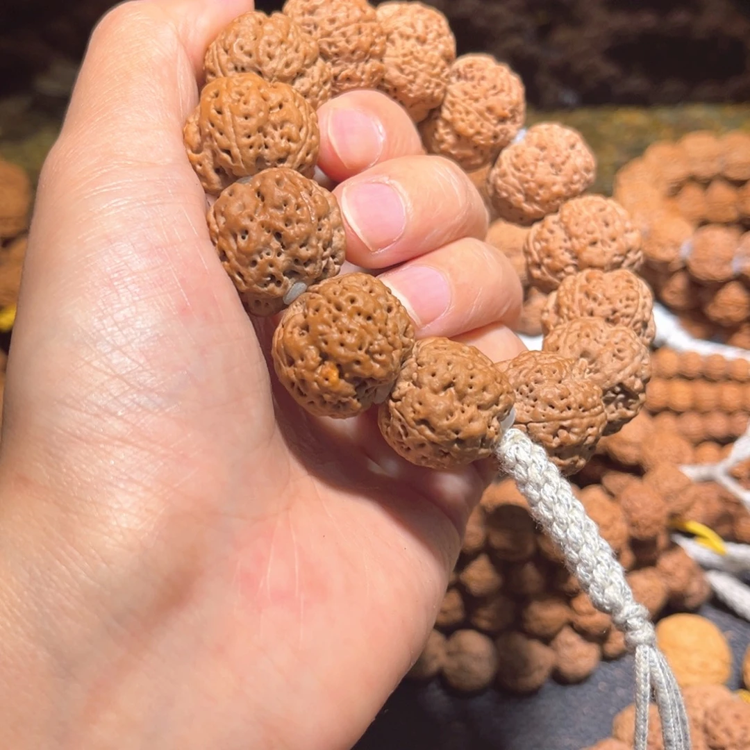 手串金刚菩提尼泊尔梅花桩大金刚