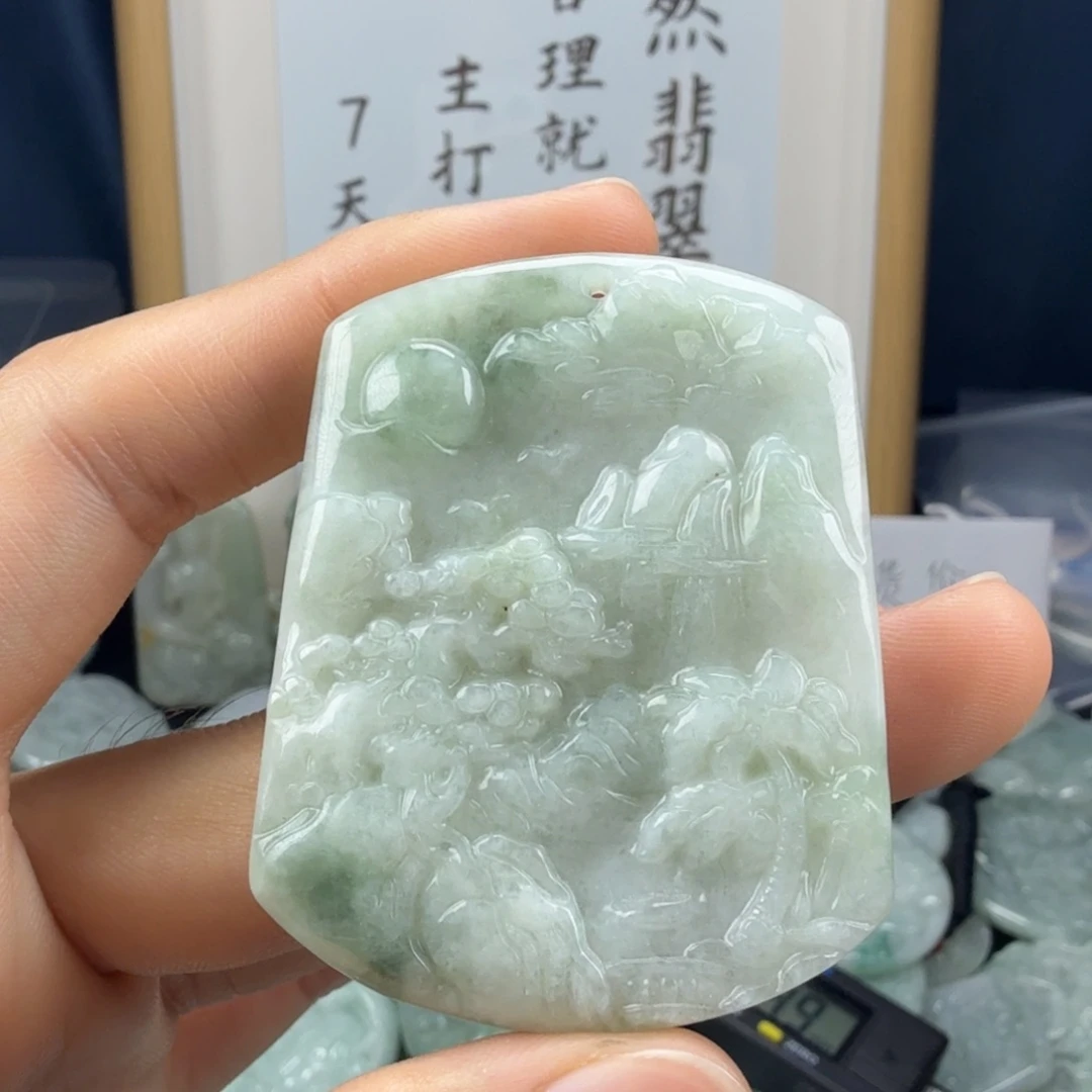 翡翠未镶嵌颈饰翡翠