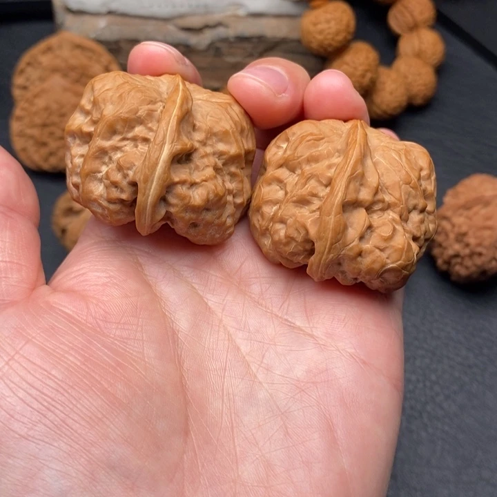 桃核把件尺寸36一帆