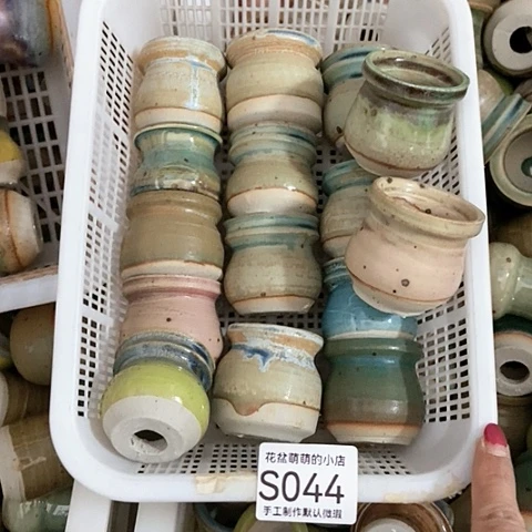 紫砂花盆044微瑕品口径3到4左右