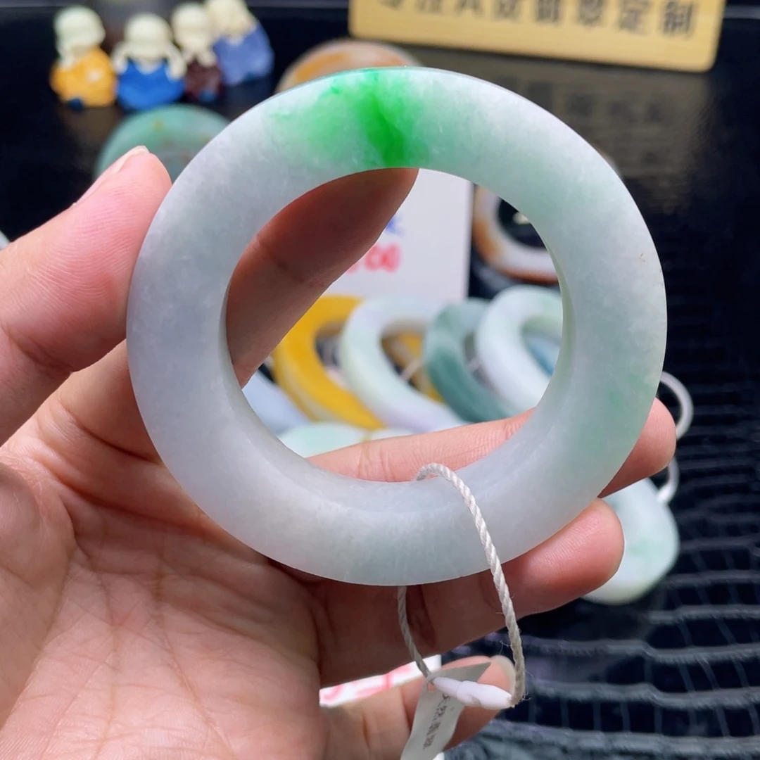 未镶嵌翡翠定制翡翠