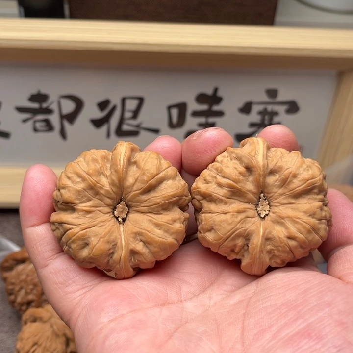 文玩核桃吊坠w****g蛙蛙