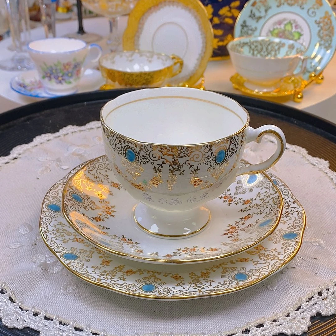 瓷片咖啡杯水晶杯摆件