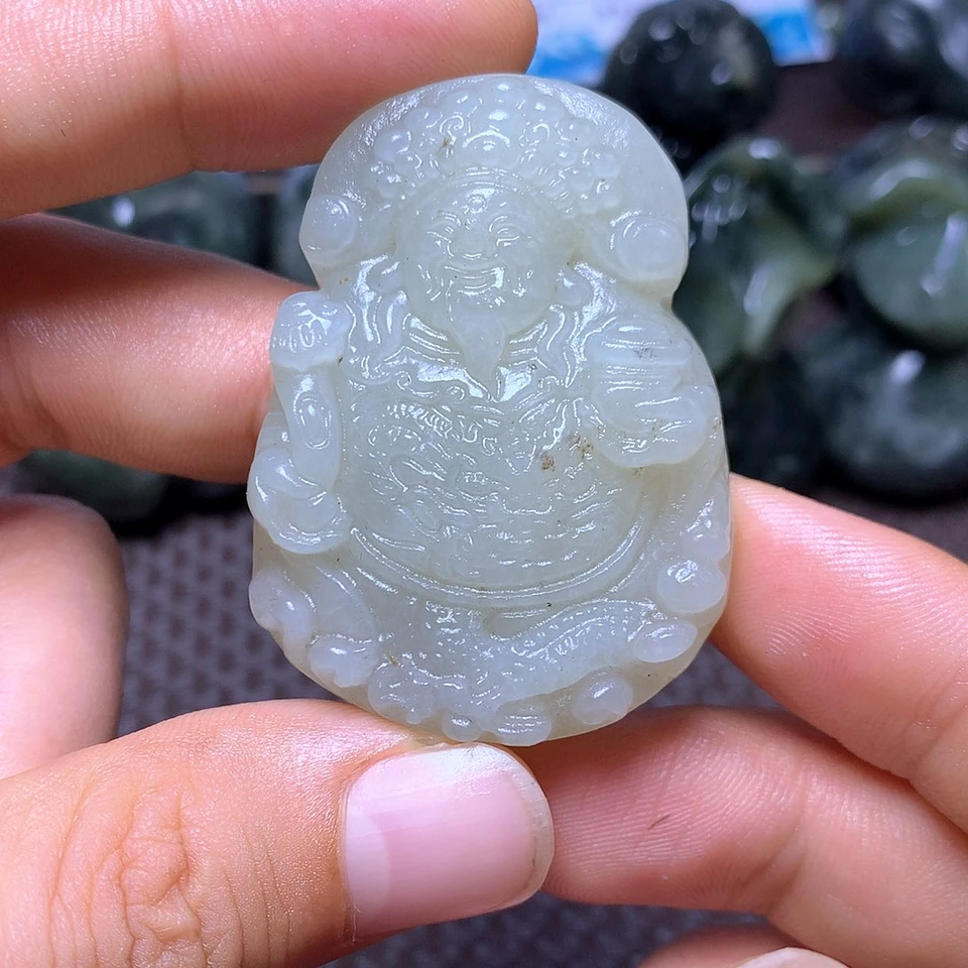 颈饰未镶嵌和田玉