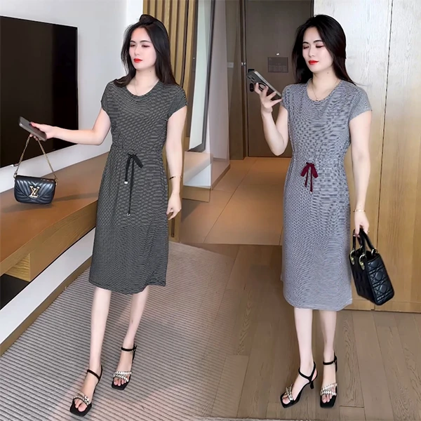 2025夏季新款穿搭气质显瘦时尚休闲韩版减龄透气条纹连衣裙178