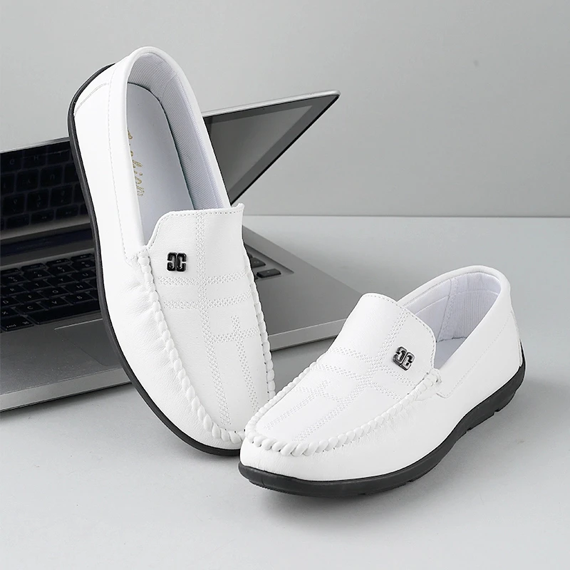 2025年春夏男士休闲豆豆鞋潮流软面驾车鞋韩版百搭皮鞋软底乐福鞋