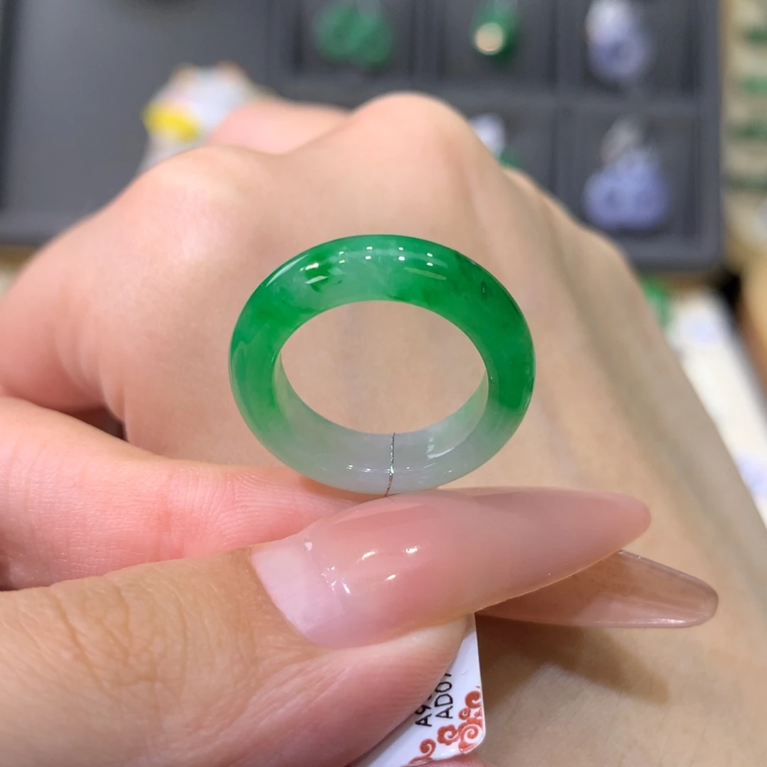 未镶嵌戒指翡翠10力推