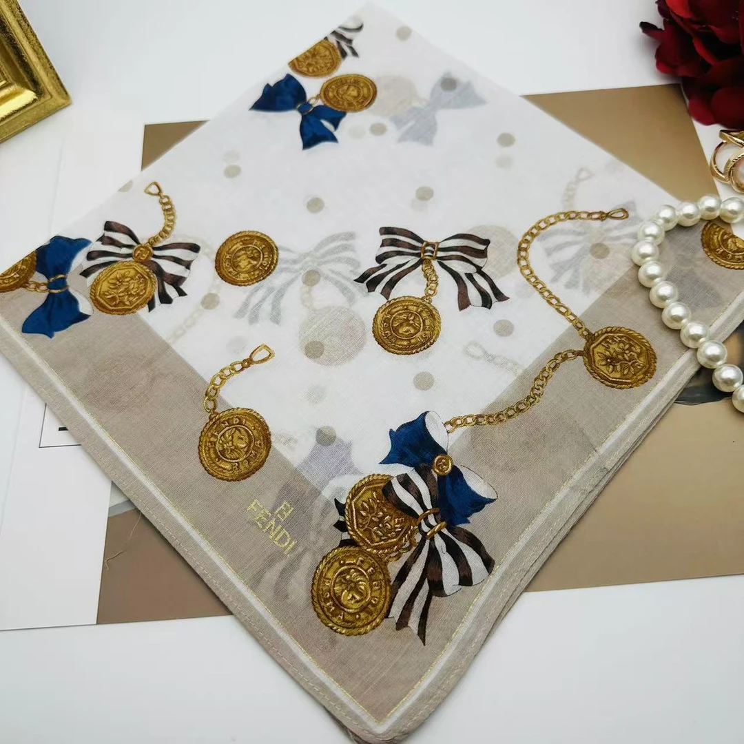 99新 FENDI/芬迪 海囤 芬迪 丝巾/yy03841