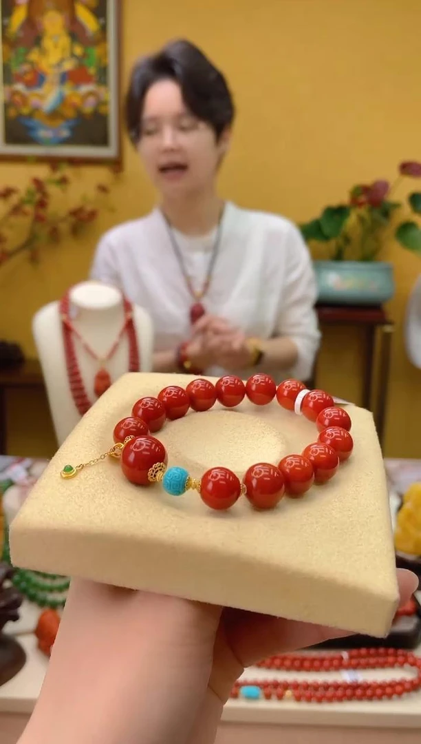 【桃总推荐】18k瓦西南红11mm圆珠手串@@ZY50503006