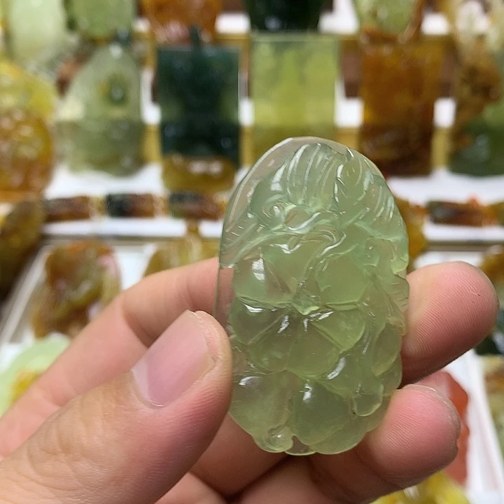 蛇纹石玉未镶嵌珠宝半成品