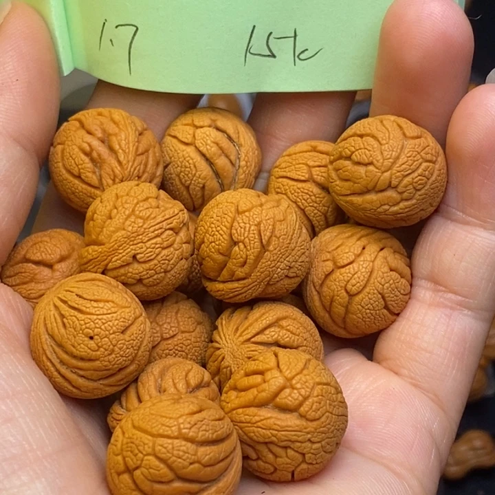 吊坠桃核秦岭龙纹17尺寸