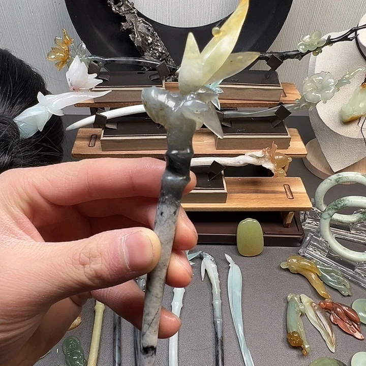 蛇纹石玉未镶嵌发簪