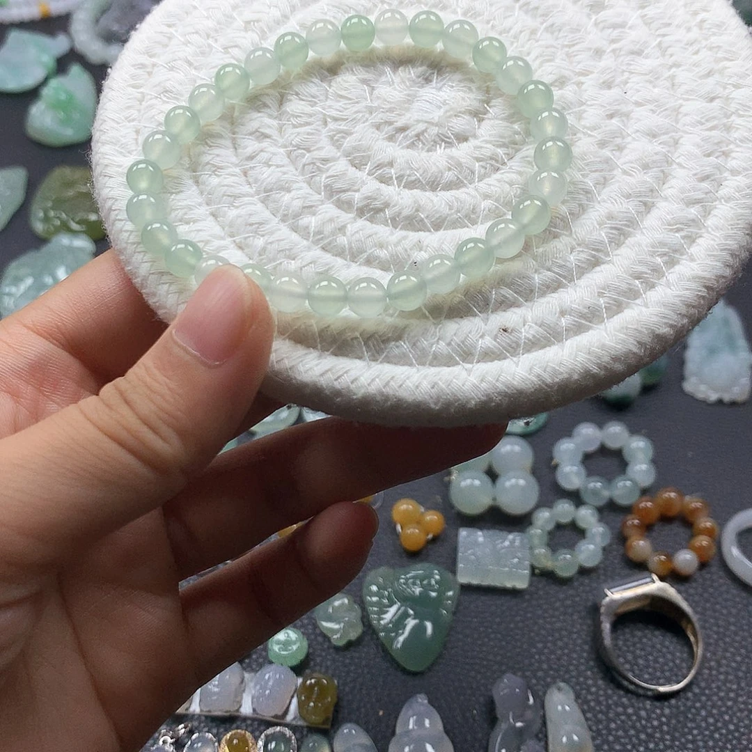 翡翠未镶嵌颈饰手串