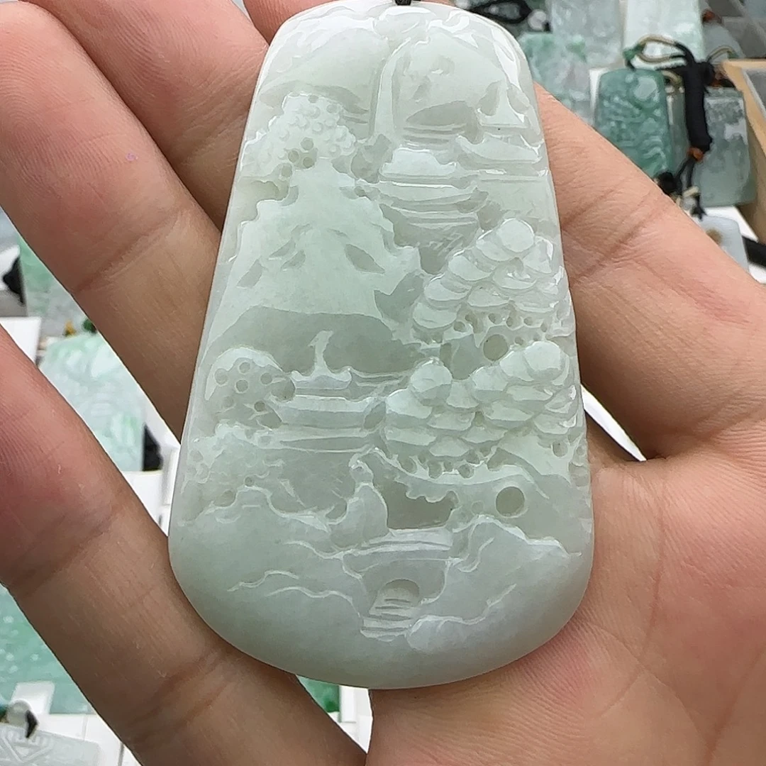 翡翠未镶嵌颈饰翡翠