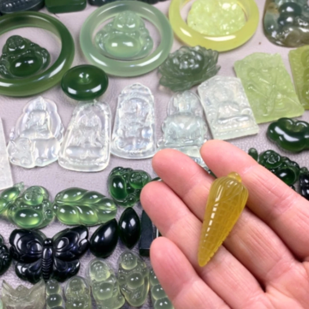 【闪购商品】蛇纹石玉岫玉未镶嵌