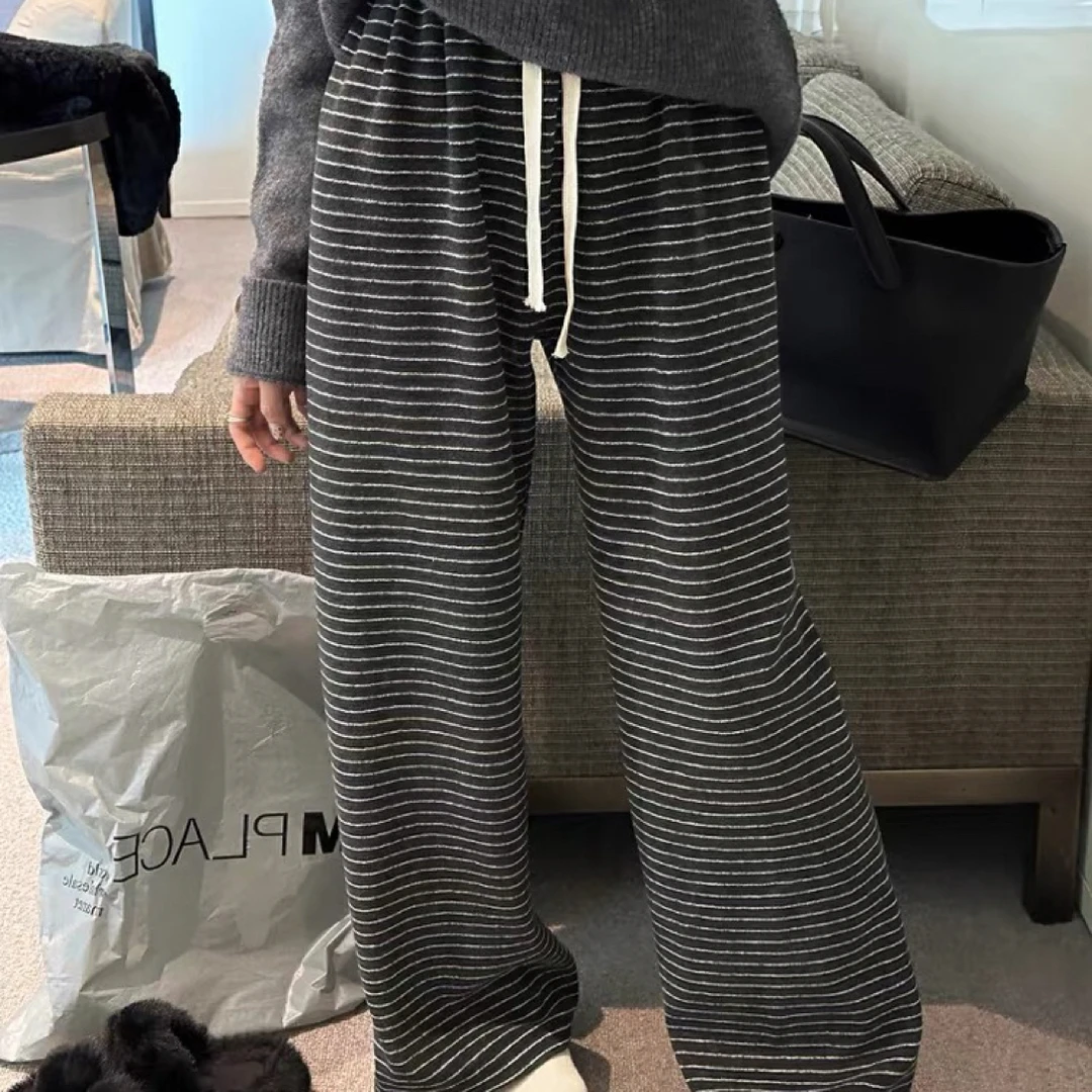 王永家~9912加厚绒毛巾料条纹松紧腰休闲直筒裤