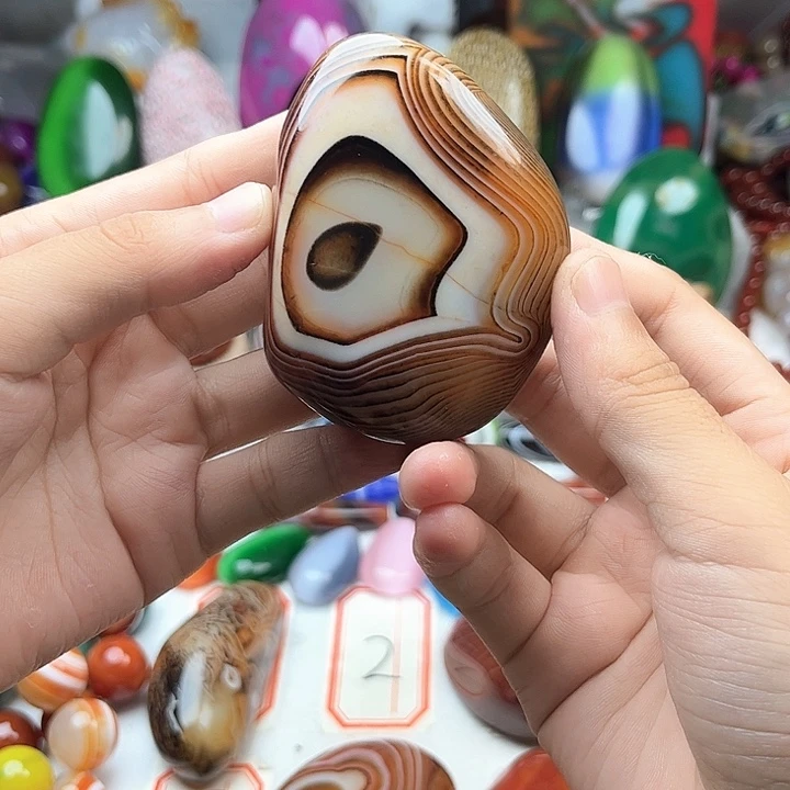 玛瑙/玉髓未镶嵌珠宝半成品