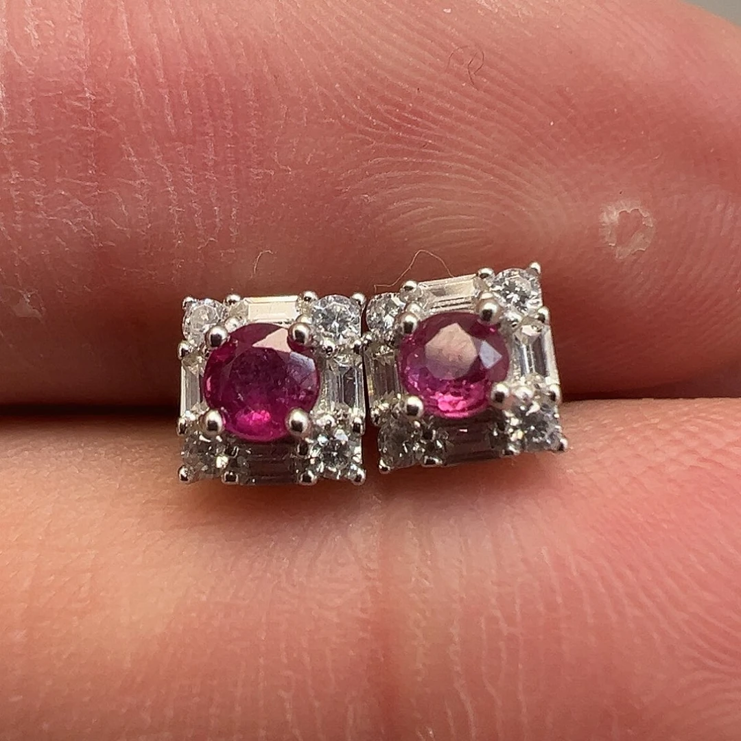 耳饰银S925镶嵌红宝石wy134