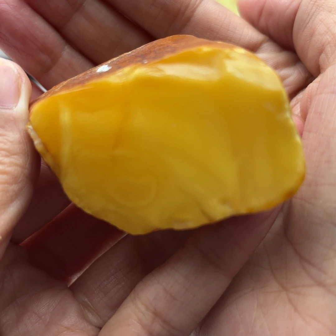 定制琥珀未镶嵌A****z琥珀