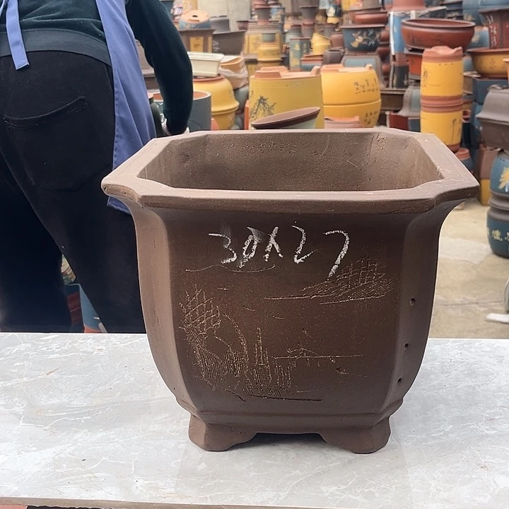 紫砂紫砂花盆和一