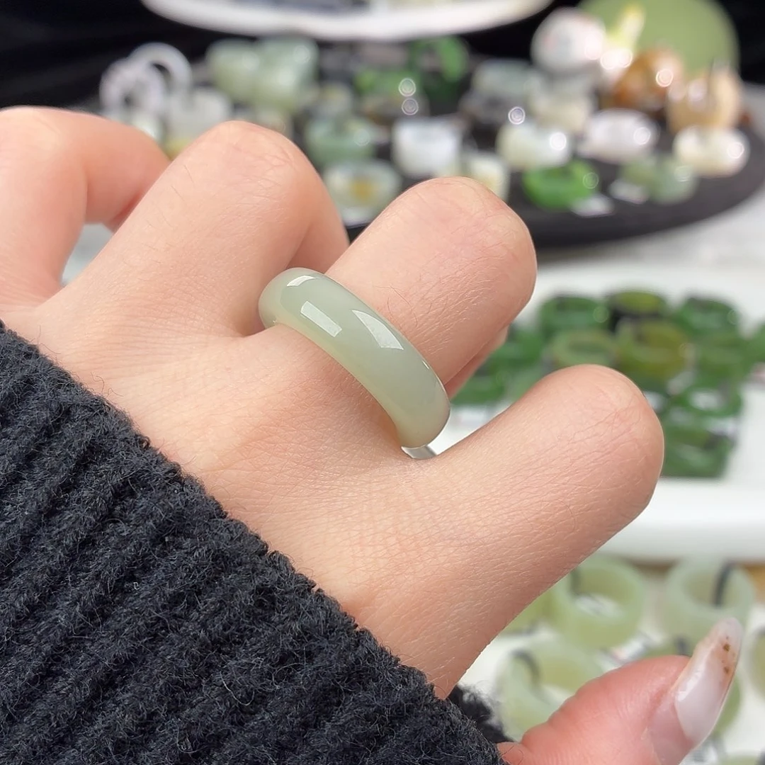 和田玉未镶嵌戒指S56奶蓝轮胎18.1