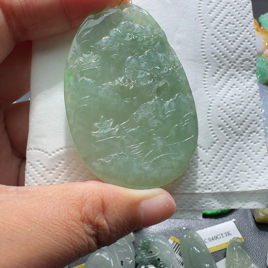 颈饰未镶嵌翡翠吊坠