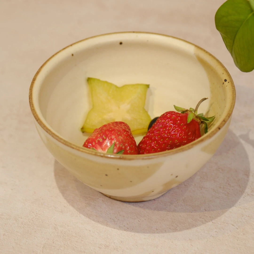 小喜宅 (微瑕)扶摇月白家主碗(口径约13cm,高度7cm)