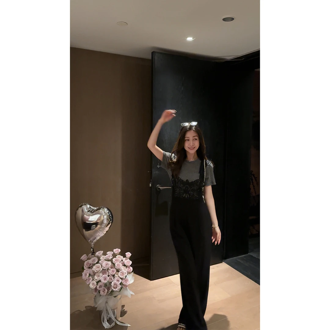 W·HAHA【二八定律】拼蕾丝刺绣钩花阔腿连体裤套装52278-1