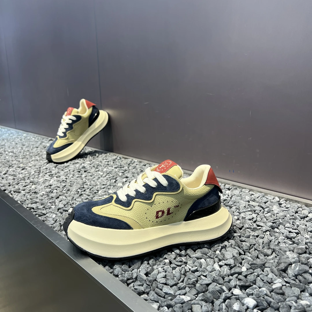 2025广州秋冬新款简约低帮时尚拼接百搭男士复古潮流休闲鞋